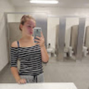 Meet your Posher, Chelsey